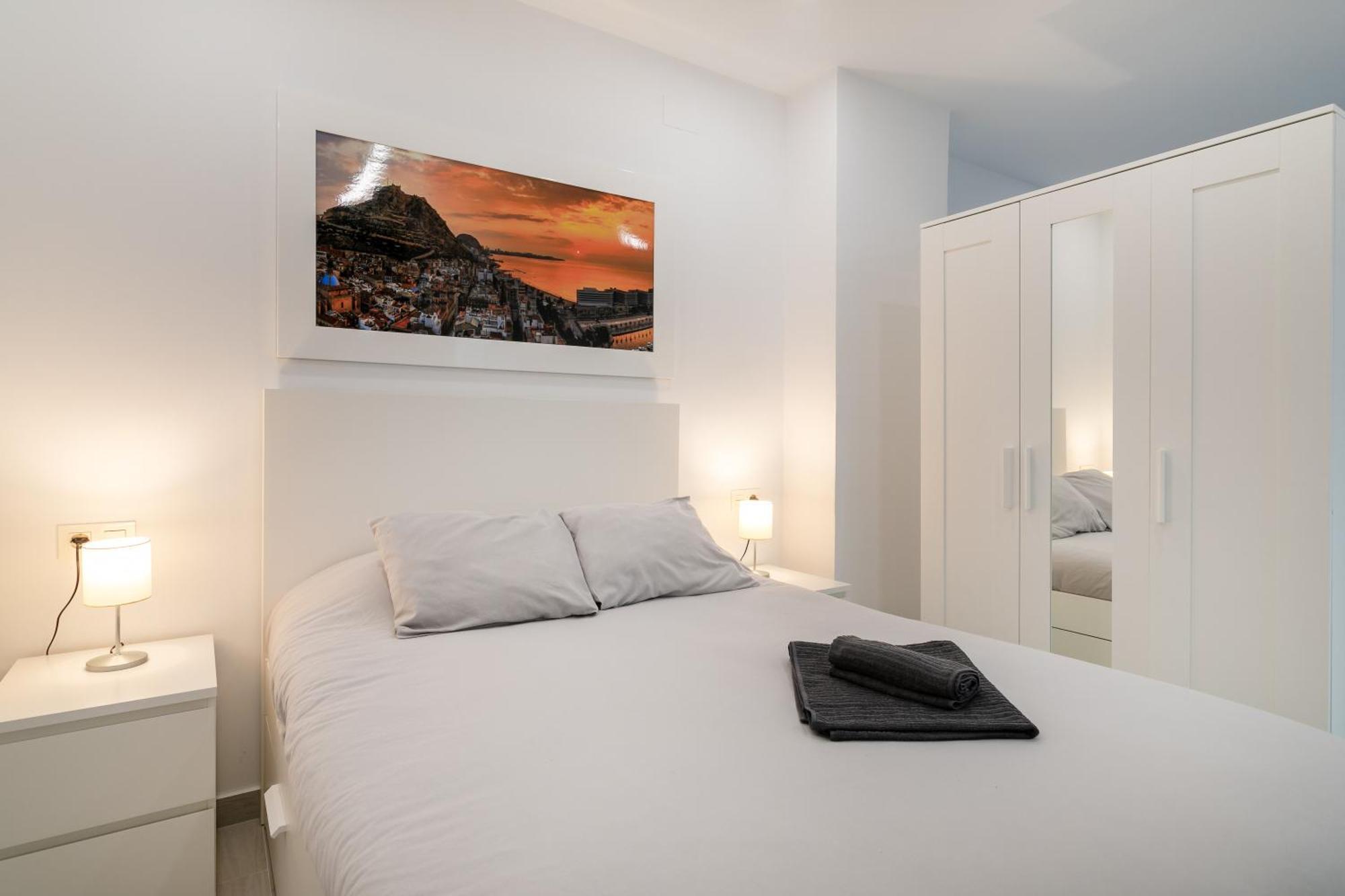 Alison'S Apartment Alicante Buitenkant foto